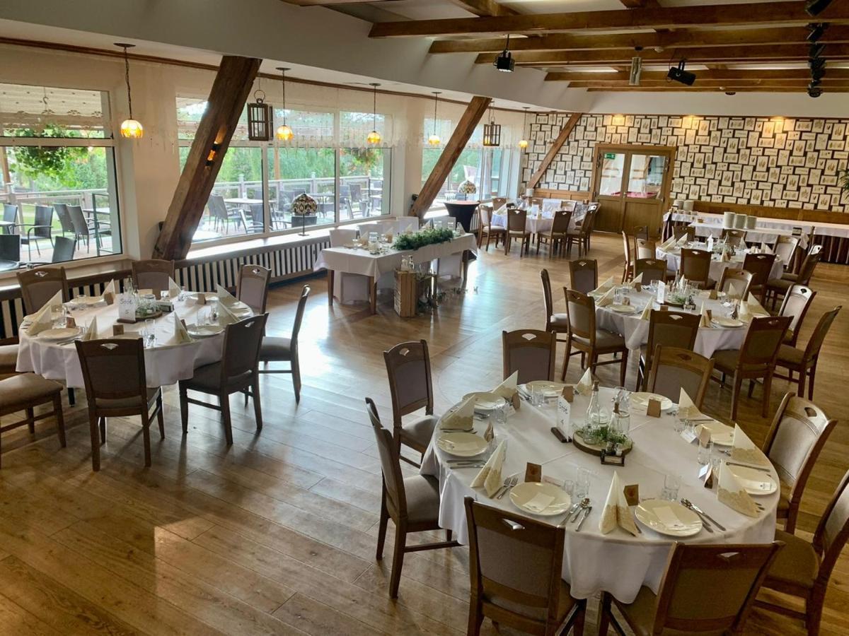 Hotel Niedzwiadek Wdzydze Kiszewskie Ngoại thất bức ảnh